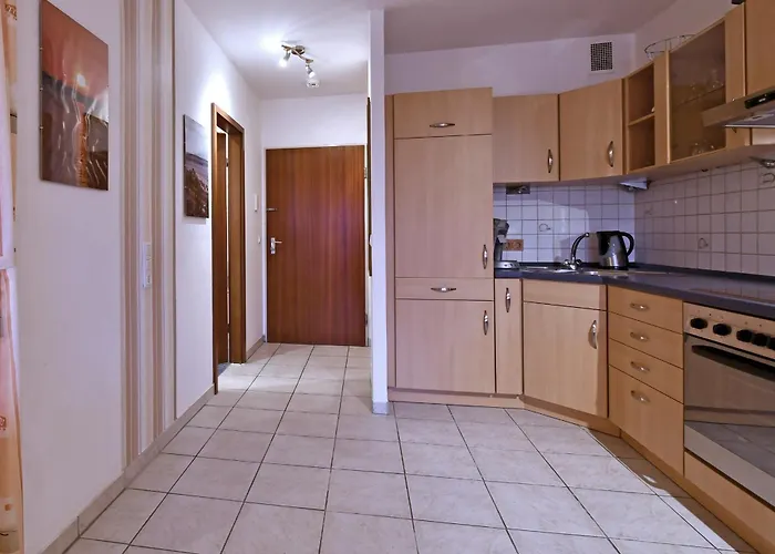 Res 314 - Residenz - Teilseeblick